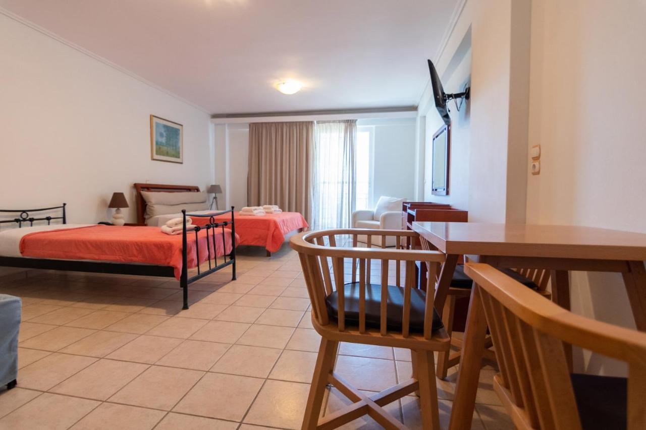 Hotel Grand Nefeli Vasilikí Buitenkant foto