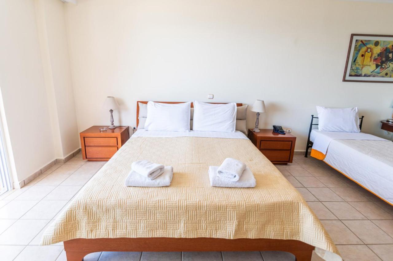Hotel Grand Nefeli Vasilikí Buitenkant foto